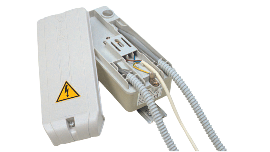 Typical Neon-Sign Transformer you can find.